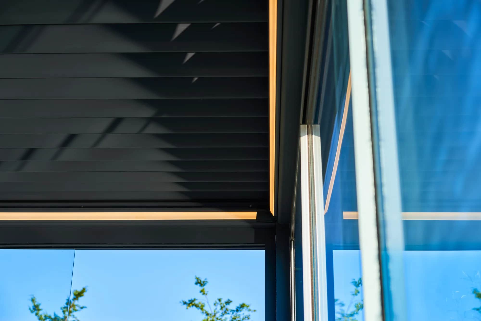 Pinela Deluxe Aluminium-Lamellendach