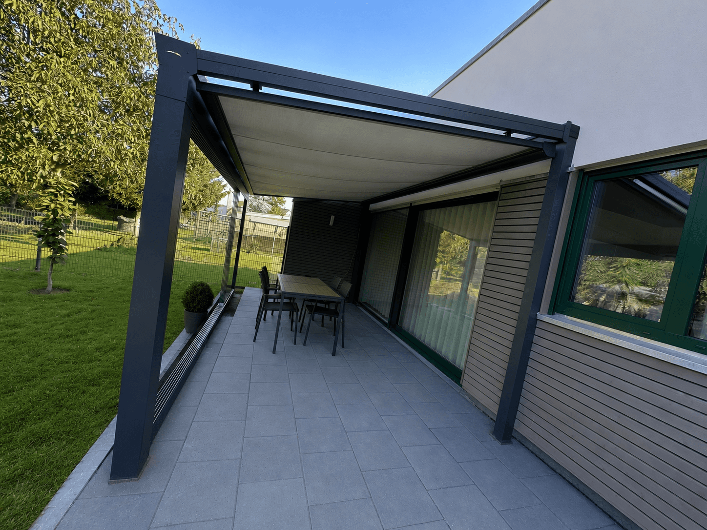 Freistehendes Terrassendach von ProMont Alu in NRW